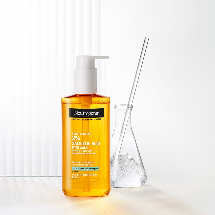 Clear & Defend Face Wash